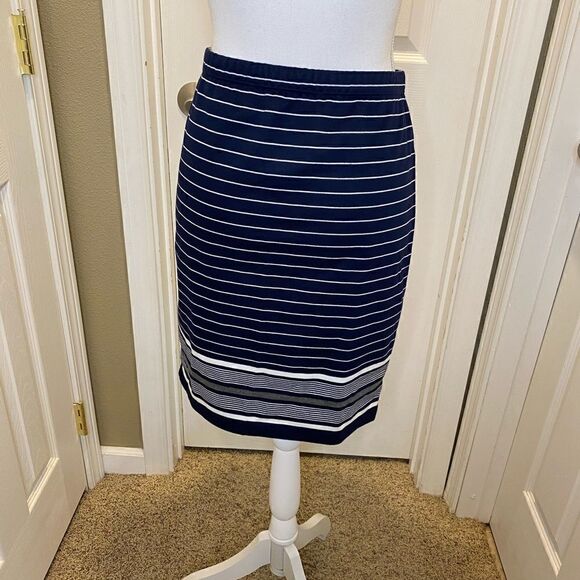 Max Studio Striped Skirt Size S - Picture 1 of 5